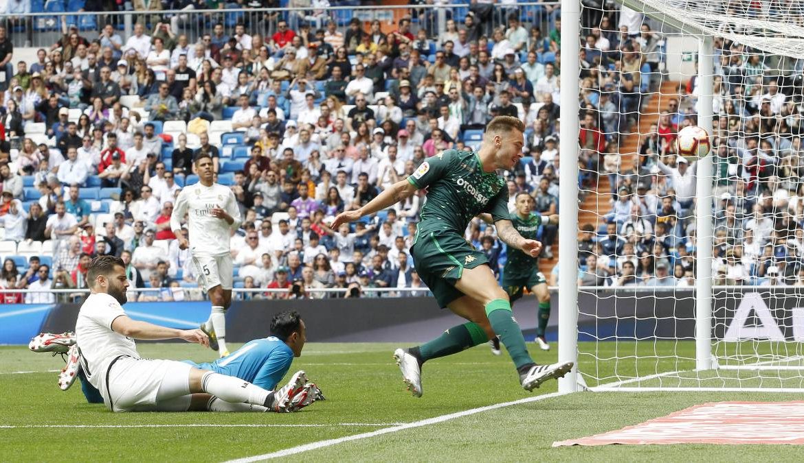 Crónica | Real Madrid 0 – Real Betis Balompié 2: El último gran servicio de Setién