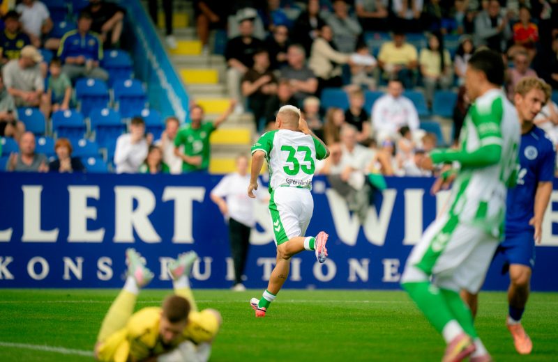 Pablo García, con un doblete, ilumina la primera victoria de la pretemporada del Betis
