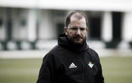 Oficial | José Juan Romero deja de ser entrenador del Betis Deportivo