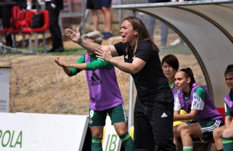 Féminas | María Pry deja de ser entrenadora del Real Betis Féminas