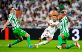 Crónica | Real Madrid CF 2 – Real Betis Balompié 0: Hay que comprar la manta más larga