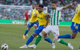 Crónica | Real Betis Balompié 1 – Cádiz CF 1: La reacción sólo sirve para sumar un punto