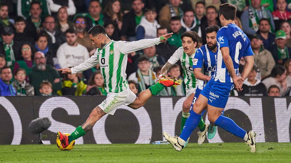 Crónica | Real Betis Balompié 0 – Deportivo Alavés 0: Sin efectividad ni pegada