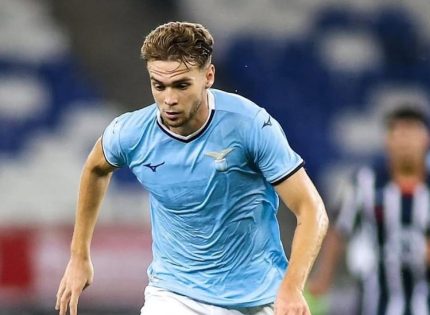 El Betis Deportivo ficha a Cristo Muñoz, centrocampista formado en La Masía y curtido en la Lazio