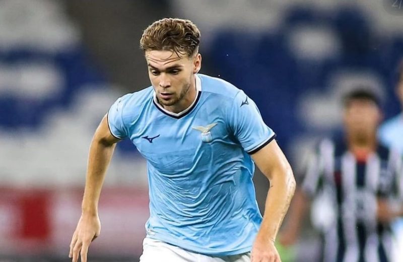 El Betis Deportivo ficha a Cristo Muñoz, centrocampista formado en La Masía y curtido en la Lazio