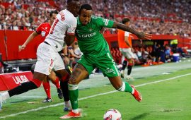 Crónica | Sevilla FC 1 – Real Betis Balompié 0: Otra grieta en los corazones béticos